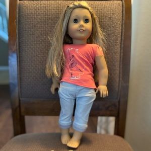 Isabel (American Girl Doll)
